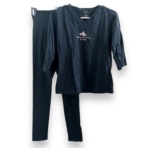 2-pc. Loungewear Set 🍷 Size Small 3/4 Sleeve Graphic Top + V-Waistband Legging
